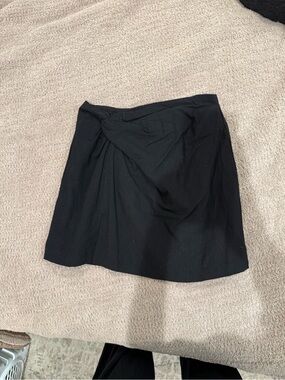 Women's Black Twist Front Mini Skirt